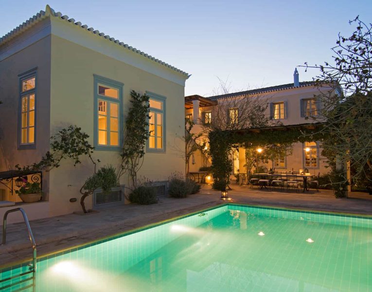 Olive-Villa-Rentals-Spetses-Villa Felicia - pool by night