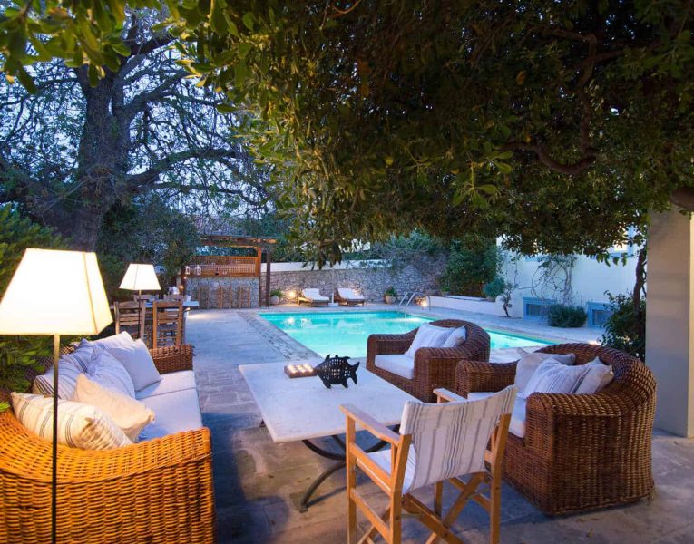 Olive-Villa-Rentals-Spetses-Villa Felicia - sitting area