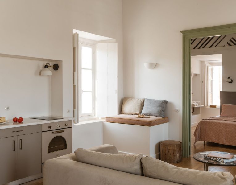 Olive Villa Rentals- Spetses- Villa The Palm