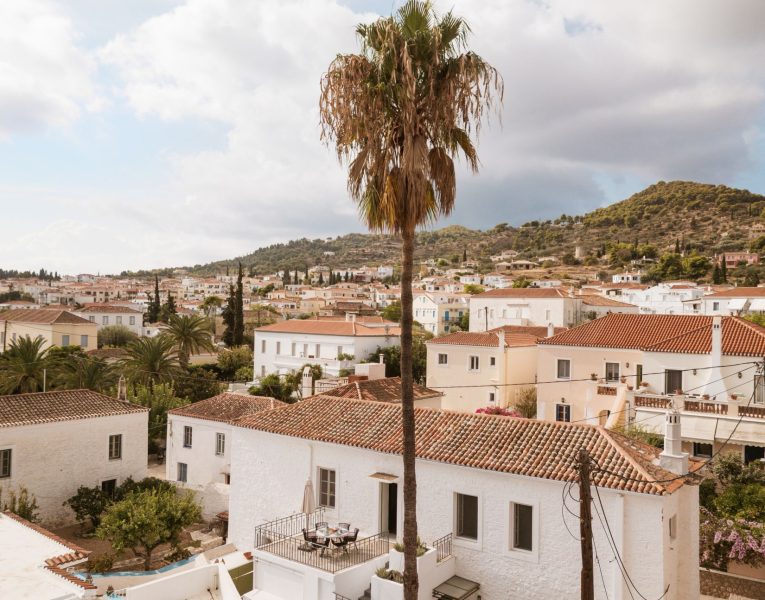 Olive Villa Rentals- Spetses- Villa The Palm