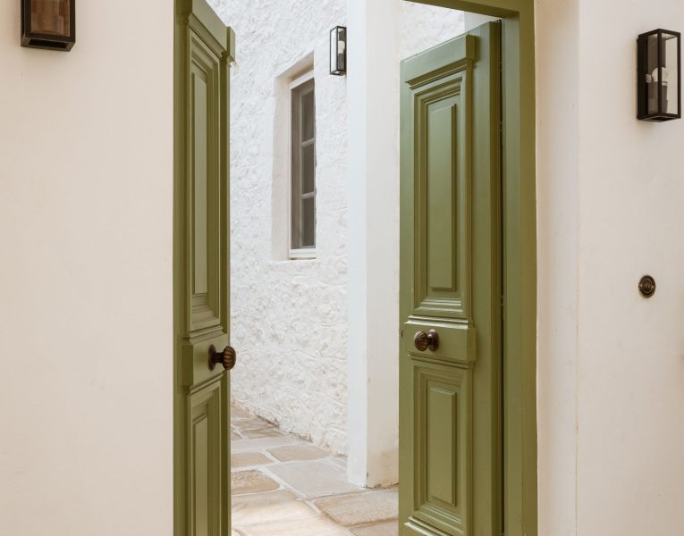 Olive Villa Rentals- Spetses- Villa The Palm
