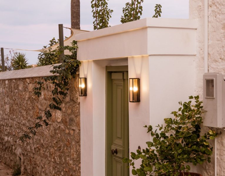 Olive Villa Rentals- Spetses- Villa The Palm