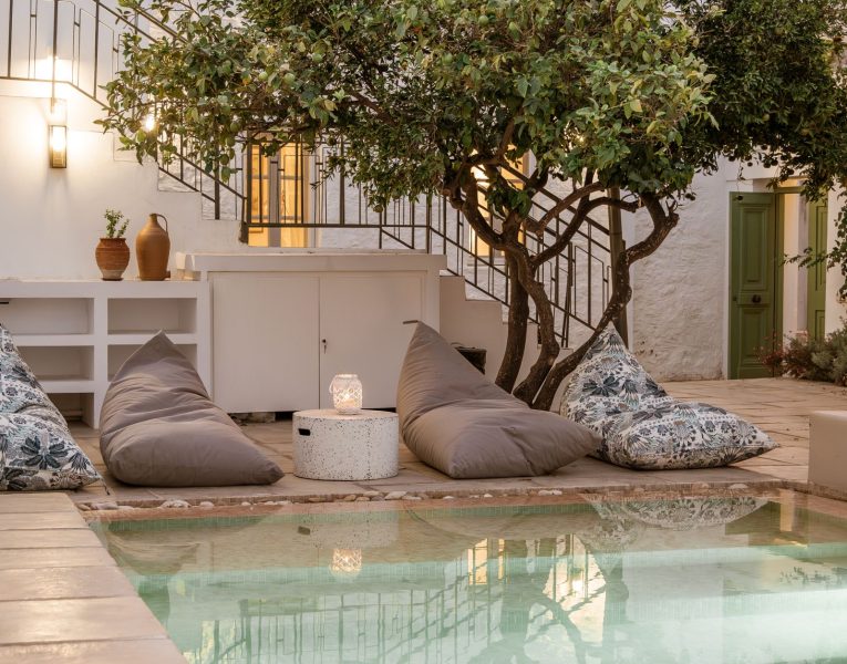 Olive Villa Rentals- Spetses- Villa The Palm