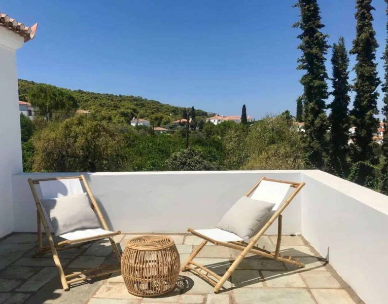 Villa-Filotimi-Spetses-by-Olive-Villa-Rentals