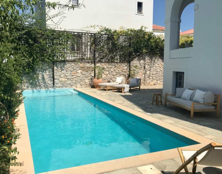 Villa-Filotimi-Spetses-by-Olive-Villa-Rentals