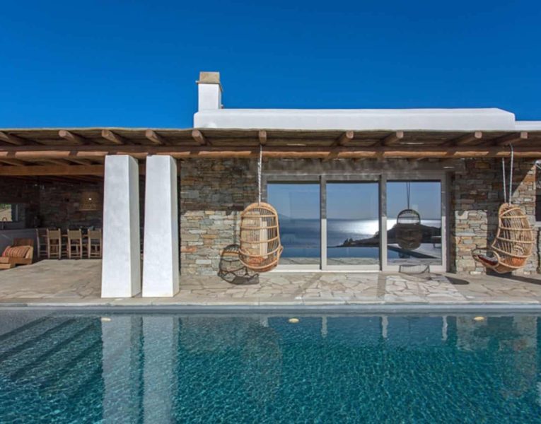 Villa Luna in Tinos, swimming pool, by Olive Villa Rentals