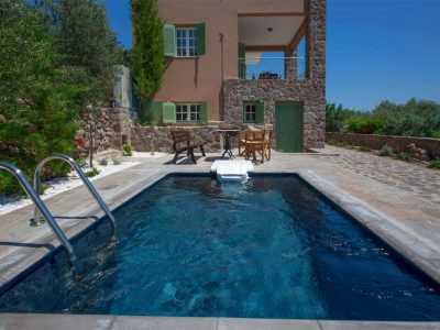 Villa Carmina in Aaegina, pool, by Olive Villa Rentals