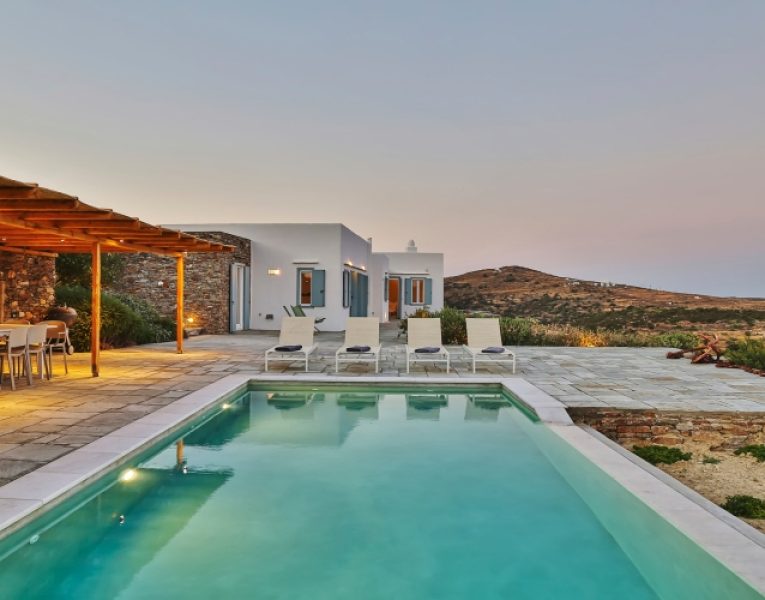 Casa Mare in Sifnos by Olive Villa Rentals