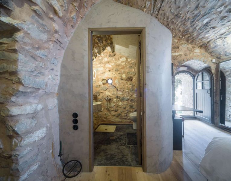 Torre di Mani-Mani-Peninsula-by-Olive-Villa-Rentals-bathroom