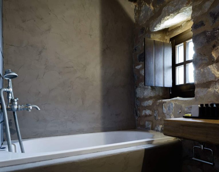 Torre di Mani-Mani-Peninsula-by-Olive-Villa-Rentals-bathroom