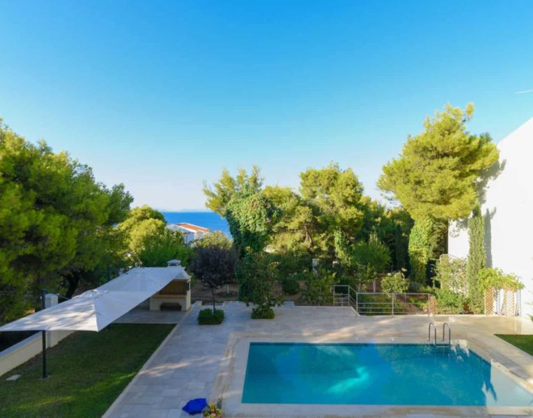 Villa-Alterra -Athens-by-Olive-Villa-Rentals-pool