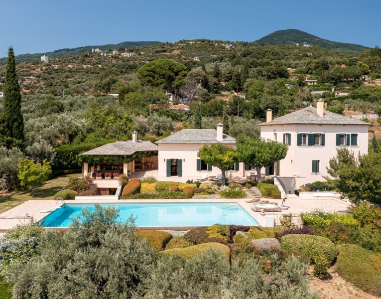 Villa Argo by Olive Rentals 01