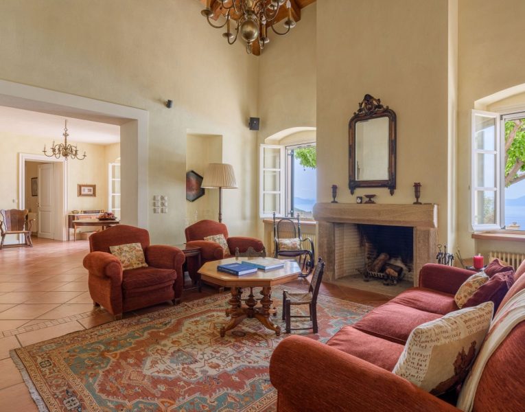 Villa Argo by Olive Rentals 06