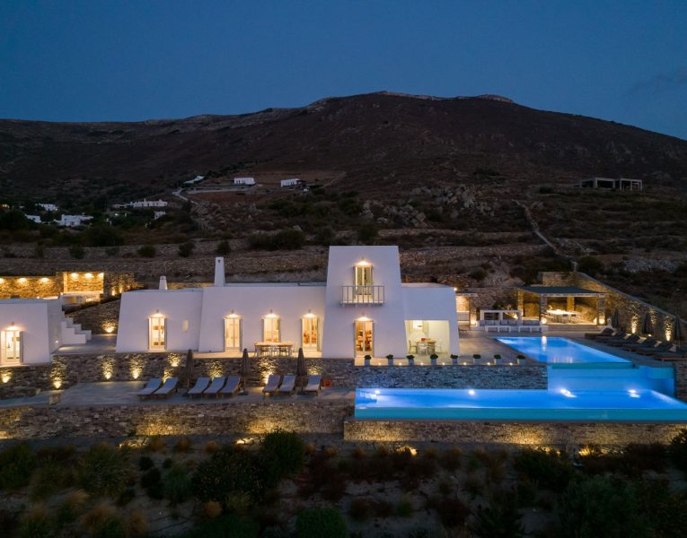 Villa Assana in Paros by Olive Villa Rentals