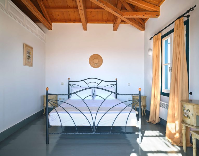 Villa Aurea Spetses-image02