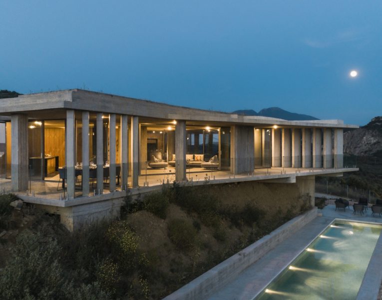 Villa-Aurora-Peloponnese-by-Olive-Villa-Rentals-night