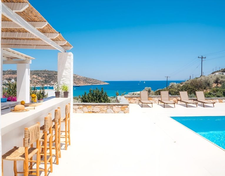 Villa Azul in Sifnos by Olive rentals