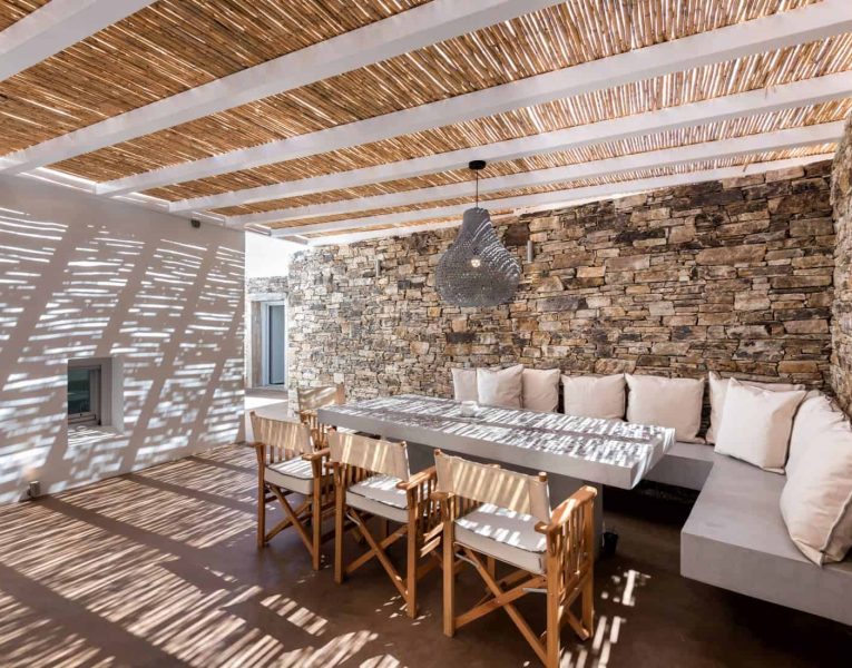 Villa-Blanche-Paros-by-Olive-Villa-Rentals-exterior-dining-area
