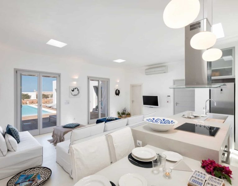 Villa Blanche in Paros by Olive Villa Rentals