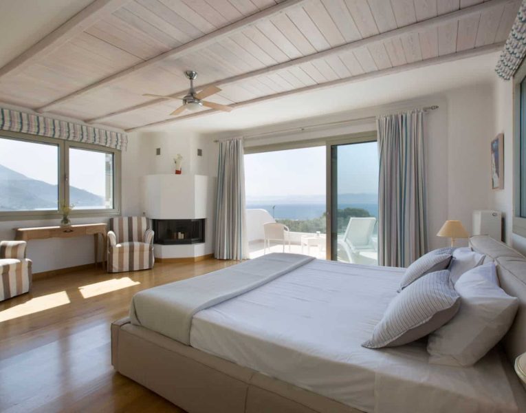 Villa-Celeste-Athens-by-Olive-Villa-Rentals-master-bedroom-upper-floor