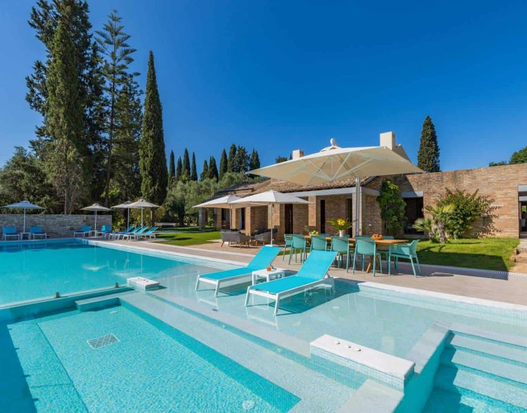 Villa-Cleo-Corfu-by-Olive-Villa-Rentals-pool-area