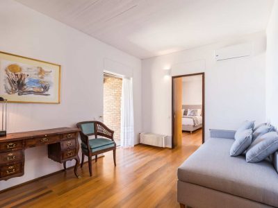 Villa-Cleo-Corfu-by-Olive-Villa-Rentals-master-suite