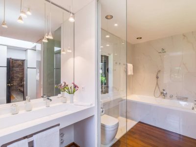 Villa-Cleo-Corfu-by-Olive-Villa-Rentals-master-suite-bathroom