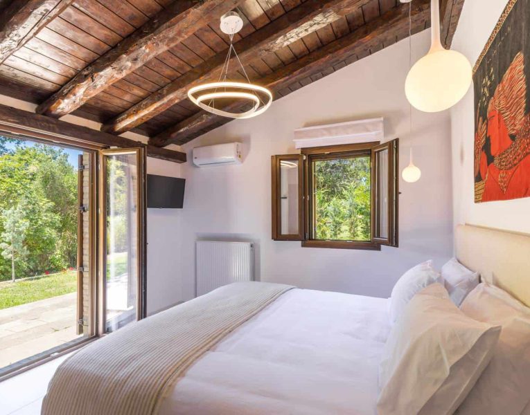 Villa-Cleo-Corfu-by-Olive-Villa-Rentals-bedroom