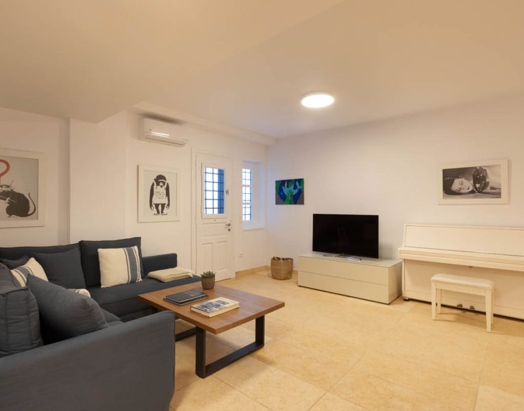 Villa Dionysus in Spetses by Olive Villa Rentals