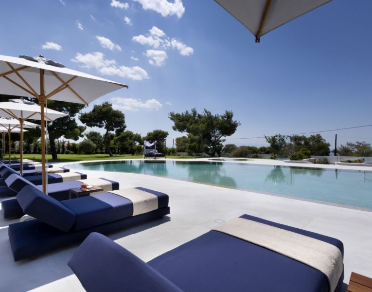 Villa Etienne in Loutraki by Olive Villa Rentals