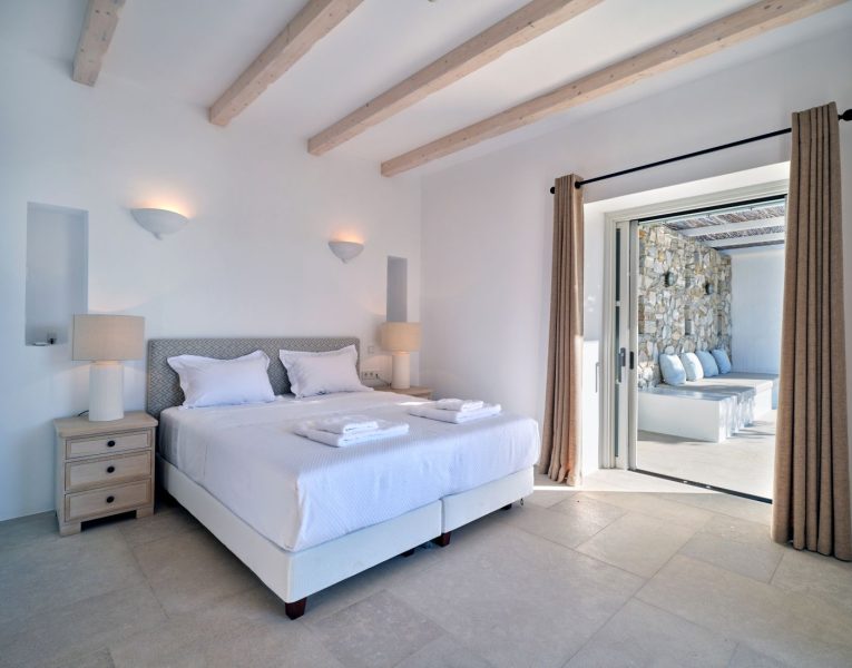 Villa Kyma in Antiparos by Olive Rentals