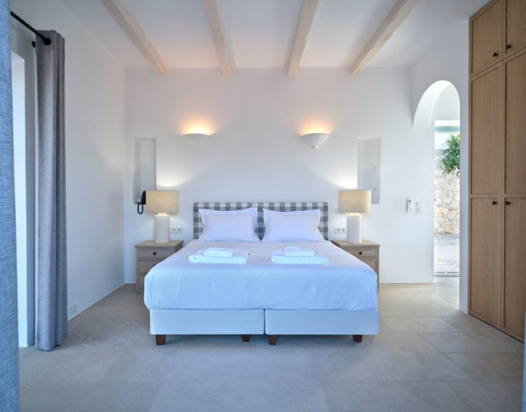 Villa Kyma in Antiparos by Olive Rentals
