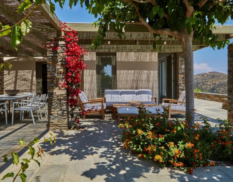 Villa La Rocca in Sifnos by Olive Villa Rentals