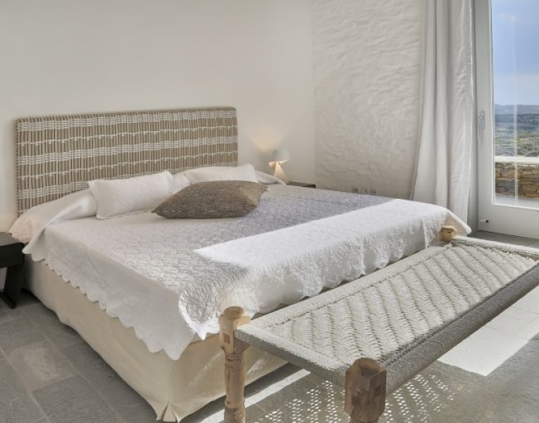 Villa La Rocca in Sifnos by Olive Villa Rentals