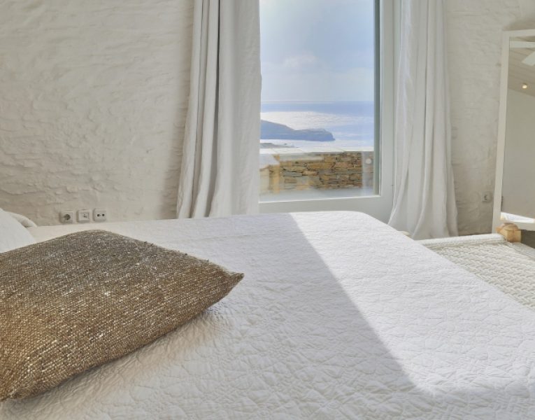 Villa La Rocca in Sifnos by Olive Villa Rentals