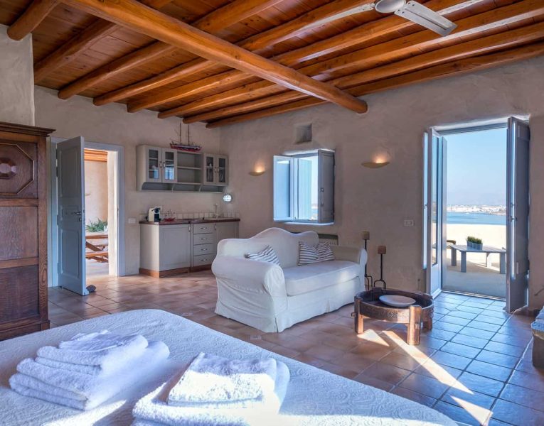 Villa-Ninemia-Paros-by-Olive-Villa-Rentals-living-room