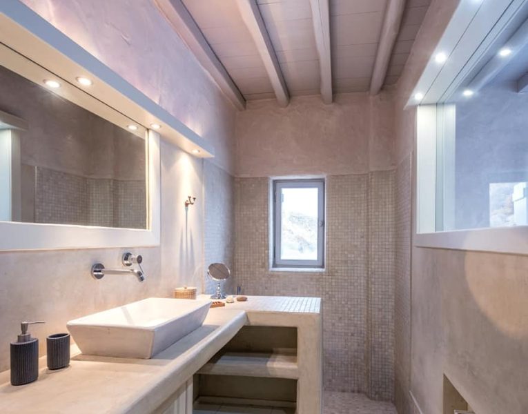 Villa-Ninemia-Paros-by-Olive-Villa-Rentals-bathroom