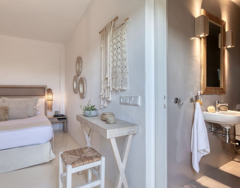 Villa Orion in Paros by Olive Villa Rentals