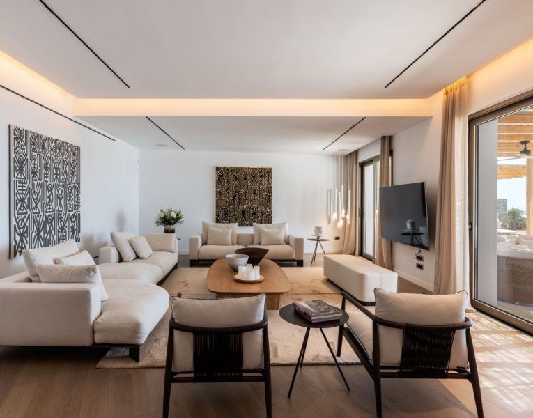 Villa Simone by Olive Rentals07