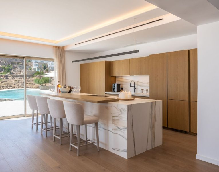 Villa Simone by Olive Rentals14