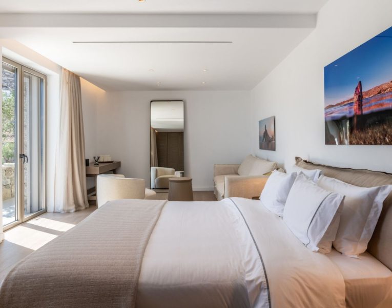 Villa Simone by Olive Rentals38