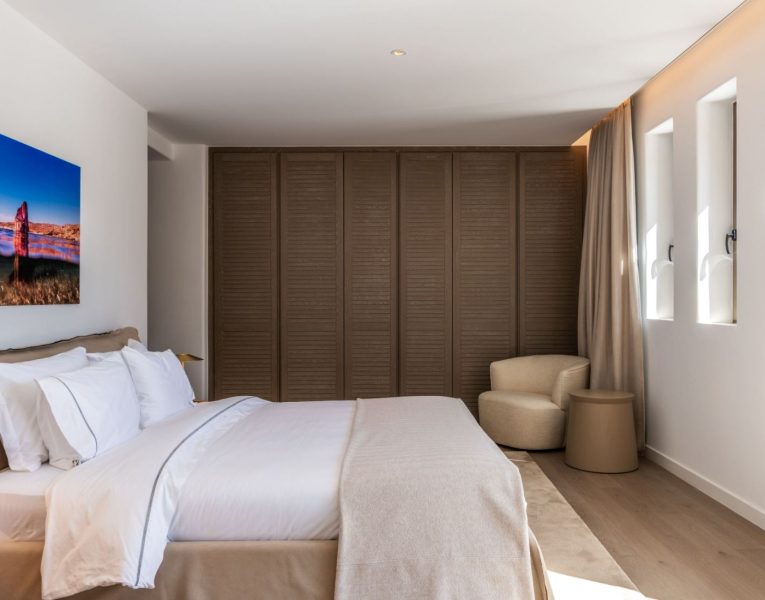 Villa Simone by Olive Rentals39