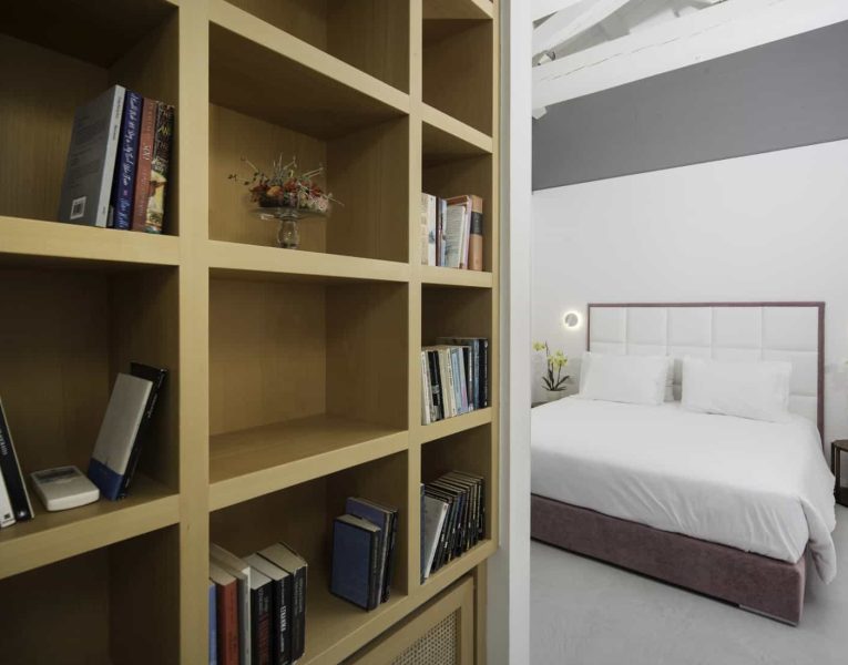 Villa-Thaleia-Corfu-by-Olive-Villa-Rentals-master-bedroom