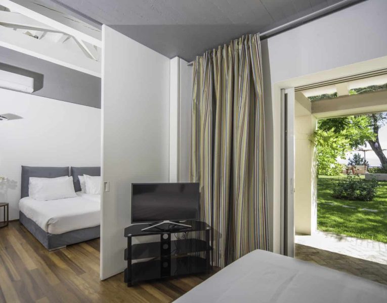 Villa-Thaleia-Corfu-by-Olive-Villa-Rentals-family-suite