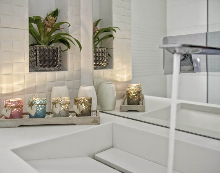 Villa-Thaleia-Corfu-by-Olive-Villa-Rentals-family-suite-bathroom-b