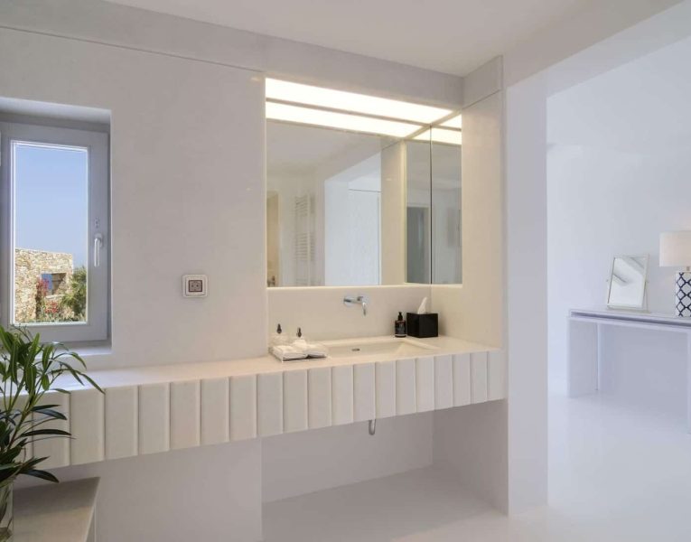 Villa-Delight-Antiparos-by-Olive-Villa-Rentals-house-1-bathroom