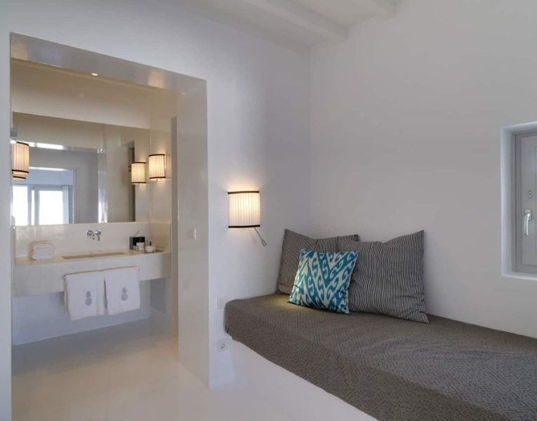 Villa-Delight-Antiparos-by-Olive-Villa-Rentals-house-3-interior