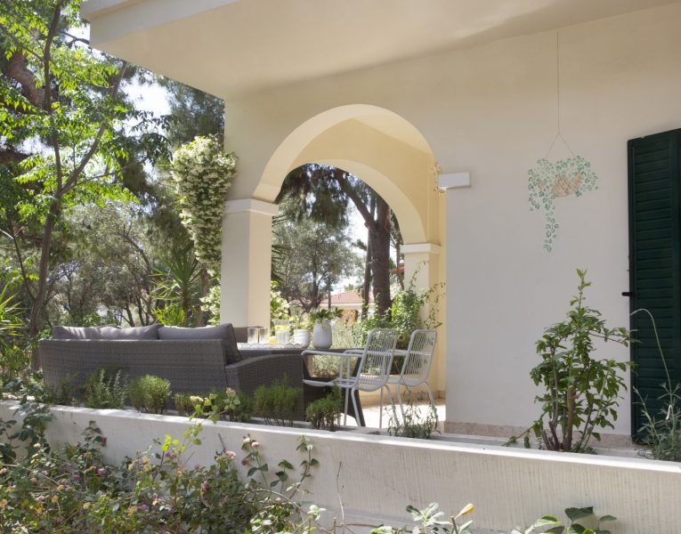 Villa Ambra in Athens by Olive Villa Rentals