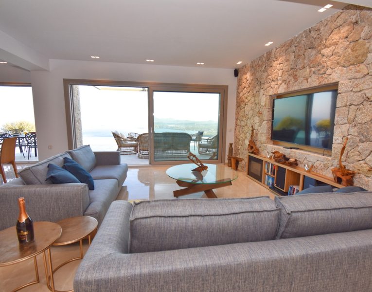Villas -Corfu by Olive Villa Rentals -Villa Cyrene08