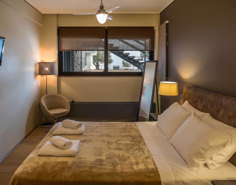 Villa-Copper-Evia-by-Olive-Villa-Rentals-seperate-space-bedroom